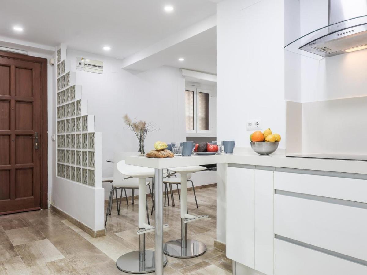 Bonito Apt En Cadiz Centro Renovado エクステリア 写真