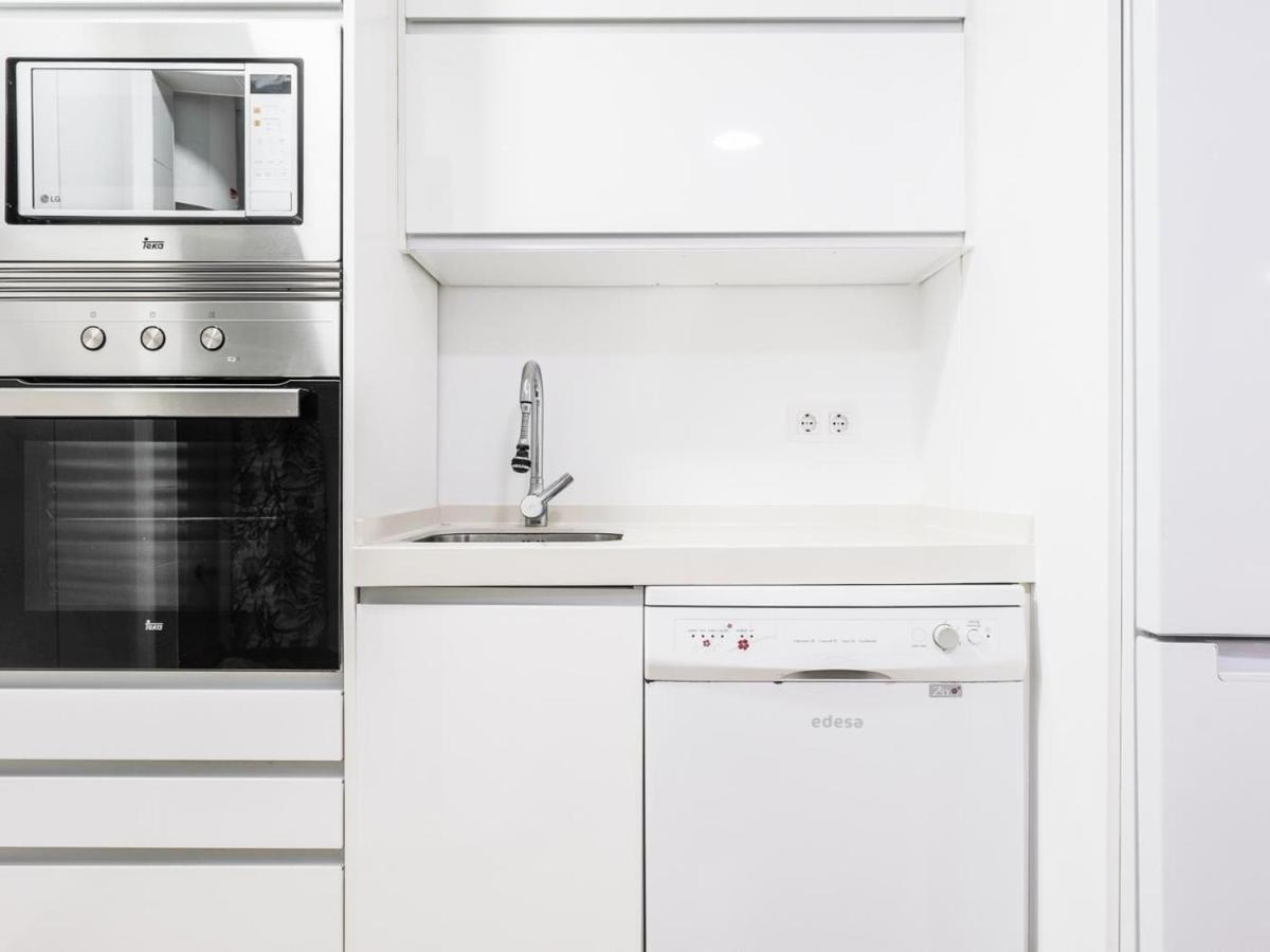 Bonito Apt En Cadiz Centro Renovado エクステリア 写真